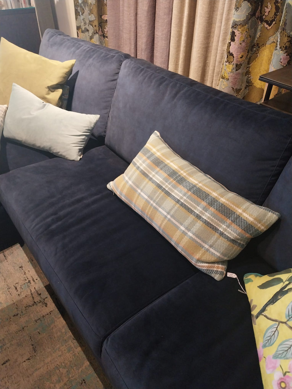 ZAWOH Home - Sofa "Elles". Bezug: Samt Blau