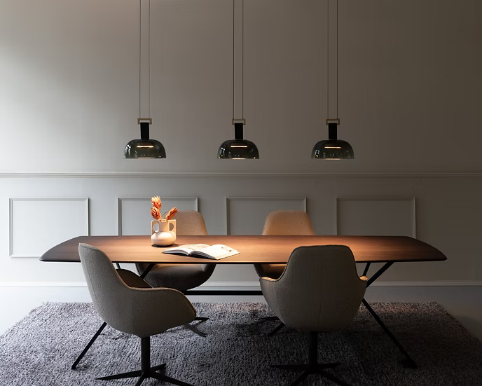 Armlehnstuhl Mina - CHRISTINE KRÖNCKE INTERIOR DESIGN