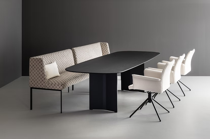 Esszimmerstuhl Jaro 400 - CHRISTINE KRÖNCKE INTERIOR DESIGN