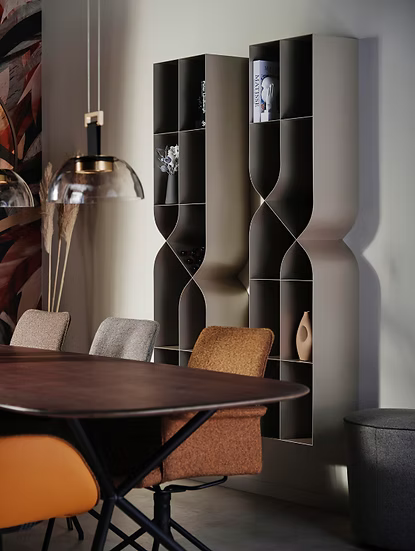 Regal Shelf - CHRISTINE KRÖNCKE INTERIOR DESIGN